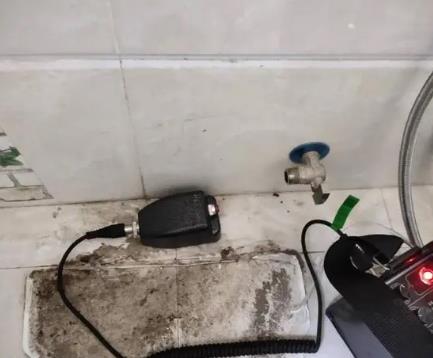 资中屋顶漏水维修公司分享下卫生间漏水的危害及解决方法